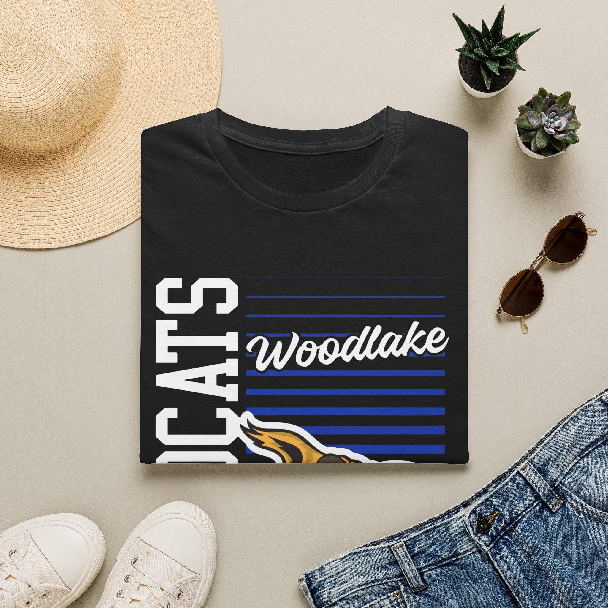 ADULT Woodlake Wildcats Mascot Shirt | T-Shirt
